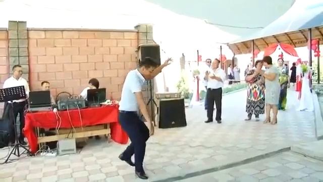 Уйгурский тамада ,танцор, певец юморист Сухраб Даутов☝ смотреть онлайн