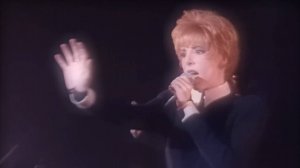 Mylene Farmer - Plus grandir (Live) (HD)