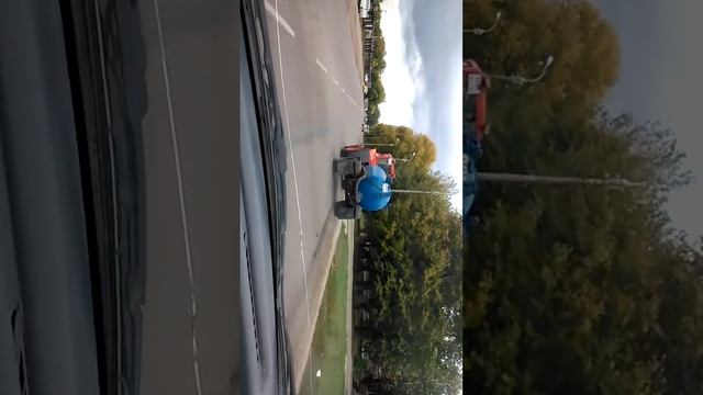 Грязная вода на улицах города смотреть онлайн