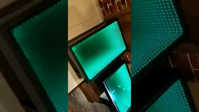 Столы на которые хочется смотреть, а не ставить на них что то! смотреть онлайн