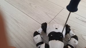 Отсек для батареек Мини Робосапиен!🤖