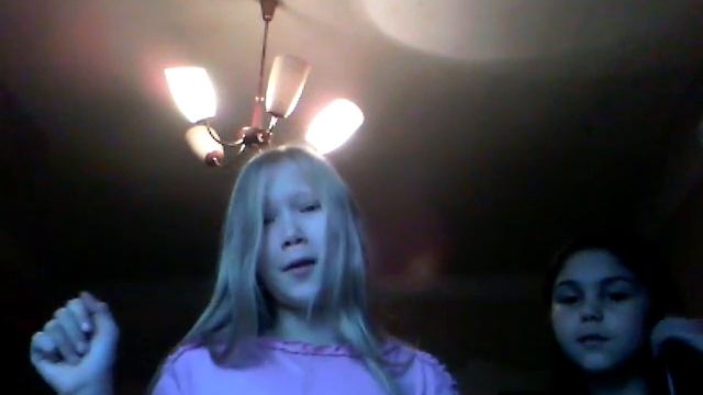 Зодоём слова друг другу,тусуемся под музыку смотреть онлайн