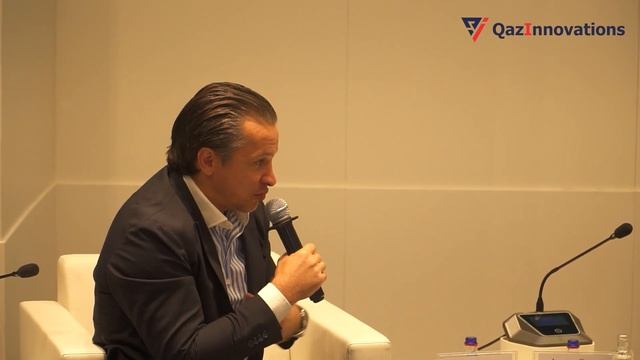 "Чистый транспорт" - стратегическая сессия в рамках Форсайта GreenTech смотреть онлайн