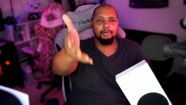 PS5 Digital OR Xbox Series S?  Which Digital-Only Console SHOULD YOU Buy?