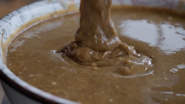 Walnuts from Thousand-Year-Old Trees смотреть онлайн