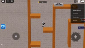 играю в "побег из бегущей головы"В roblox!(смотри 2часть у меня на канале!)