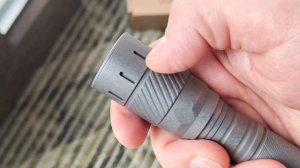 Обзор титановой версии фонаря Convoy T4 (519A, 2*AA/2*14500)