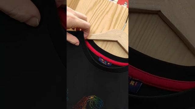 Черная футболка для мальчика /🛍 КУПИТЬ на OZON по ссылке в комментарии ➡️ смотреть онлайн