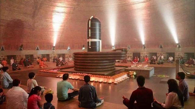 அப்படி என்ன இருக்கு இங்க , ஈஷா யோகா மையம் , Isha yoga center , Our experience , Coimbatore смотреть онлайн