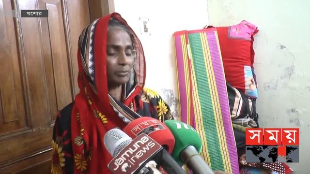 বিয়ের ১০ বছর পর একসঙ্গে চার সন্তানের মা! | Newborn Children | Jessore News | Somoy TV смотреть онлайн