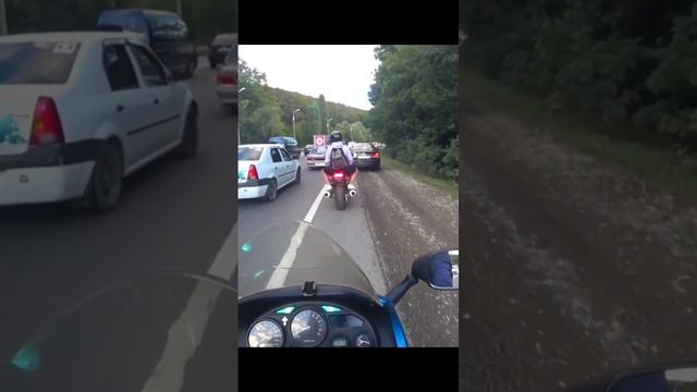 обоченники в пробке 😑😑😑 #мото #юмор #рекомендации #приколы