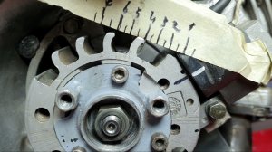 Как выставить зажигание если нету шпонки и меток, а стробоскоп работает не корректно.