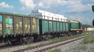 Тепловоз ТЭМ2-7819. Манёвры с вагонами.