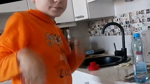 Бутылка Воды Chalenche От Vake смотреть онлайн