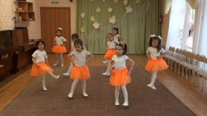 Танец "Чика рика"