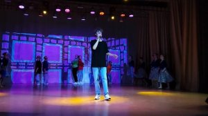 "Давай" муз.А.Ольханского.