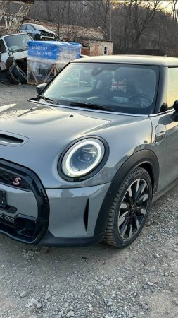 Mini Cooper S 2021 года за 2600000₽