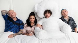 Benny blanco, Tainy, Selena Gomez, J Balvin - I Can't Get enough (Official Music Video)