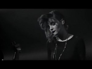 CHVRCHES - We Sink / Official Video