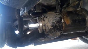 Меняем сайлентблоки задней балки "Весты"