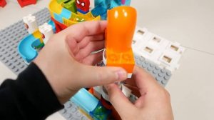 Удовлетворительная полоса препядствий для шариков ЧЕЛОВЕК-ПАУК! Marble Run ASMR ☆ Строительные блоки