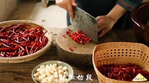 宰了只鸡炒成:沾益辣子鸡,鲜香麻辣,专治夏天各种没胃口!【滇西小哥】