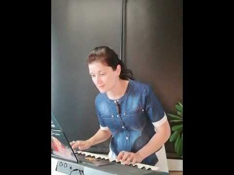 Фортепиано "Yesterday" (Вчера)
J. Lennon and P. McCartney смотреть онлайн