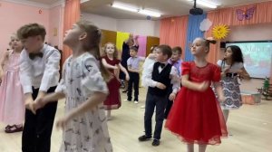 Танцуй вместе со мной 💃 🕺