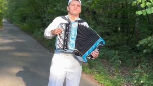 Эйт авылым. Моннар кайтсын авылга.