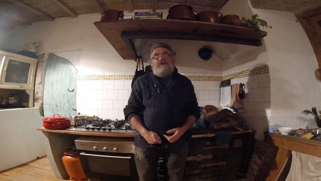 🔵 Dust Off Phrasal Verbs - Dusted Off - Phrasals for CAE CPE IELTS - ESL British English смотреть онлайн