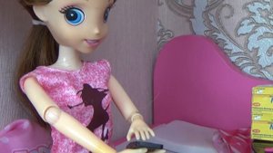 ДОКТОР ЧТО С НЕЙ! МАМА ЗАБОЛЕЛА( Катя и Макс веселая семейка Смешной сериал живые куклы Барби