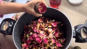 Лечебное варенье из еловых шишек