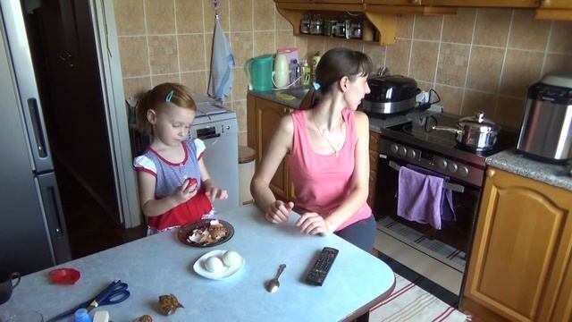 Салат из морской капусты рецепт с яйцами и капустой как сделать смотреть онлайн