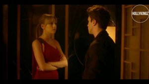 Carla and Samuel kiss Romantic scenes. {Elite +S3}.