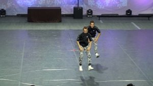 BZZZ-ZIG (WINNER ECU European Cheerleading Championships 2019) Junior hip hop doubles