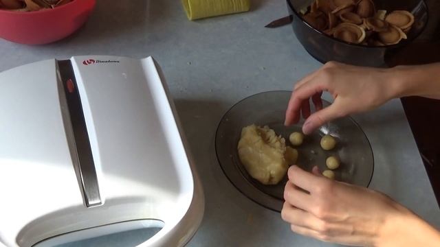 Печенье орешки со сгущенкой вареной рецепт как приготовить  в формочках