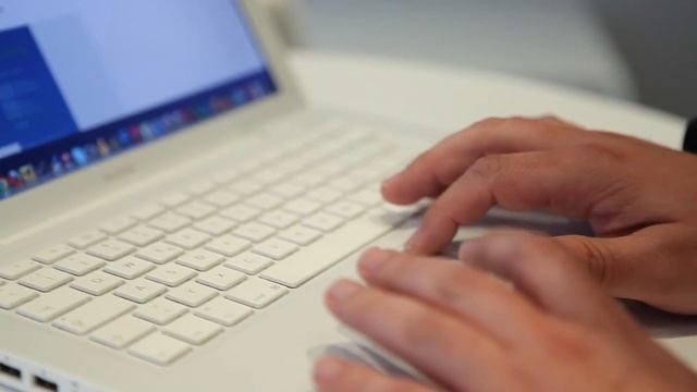 VinylTV: Michael Friedrichs, PVCplus Kommunikations GmbH, über die Bedeutung des PVC-Wiki смотреть онлайн