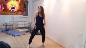 AHRINYAN  АРИНЯН СПАЛИЛА ТРУСЫ НА СТРИМЕ