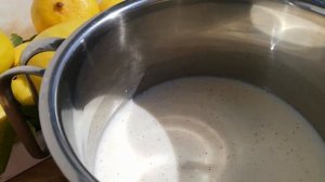 Манная каша без комочков. При таком способе у вас молоко никогда не убежит! Как варить манную кашу.