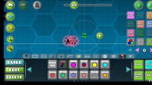 как поменять цвет при постройке уровня в Geometry dash