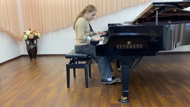 Хачатурян "Погоня" из балета "Чипполино" смотреть онлайн