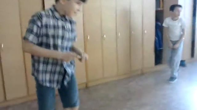 Бой с тенью 3. Вова и Рамазан vs Нияз. 3раунд босс смотреть онлайн