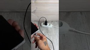 Быстрая зарядка Hoco для телефонов  Android/Apple