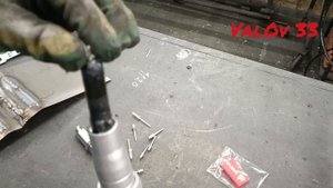 аккумуляторный заклепочник с WB