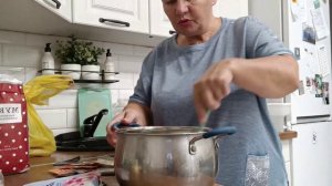 Краснодар. Поехала погулять и пришлось срочно вернуться. Устроила детям Ол инклюзив)))