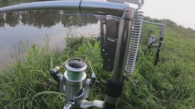 Китайские САМОПОДСЕКАЮЩИЕ УДОЧКИ ловят САМИ!!!
