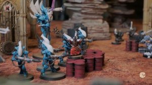 Как играть в Вархаммер 40000 - Лидеры - правила - 10 редакция