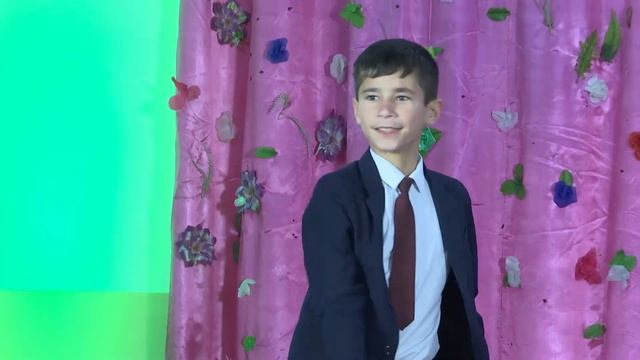 СУРУДИ НОШУНАВОЁН, СУХАН БО АНГУШТ смотреть онлайн