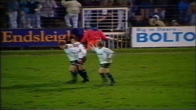 DECEMBER 7 | Goals of Christmas Past | Owen Coyle v West Brom - 1993 смотреть онлайн