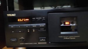 Teac V-5000 . Stereo Cassette Tape Record Player